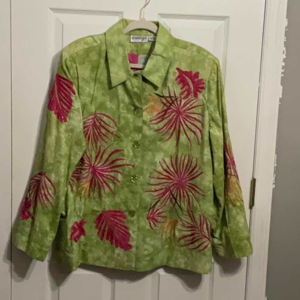 Anage vintage embroidered blazer. Green and pink. Lined. Size XL